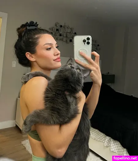 Ece Ozbdk OnlyFans Thumbnail #yq28sZAOaV
