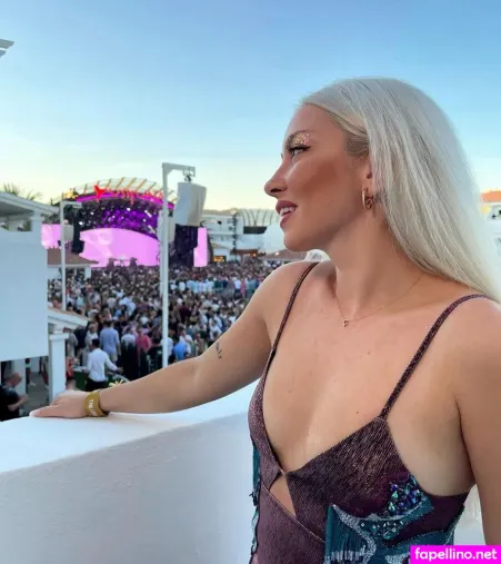 Ece Seckin OnlyFans Thumbnail #nJJc02GhOr