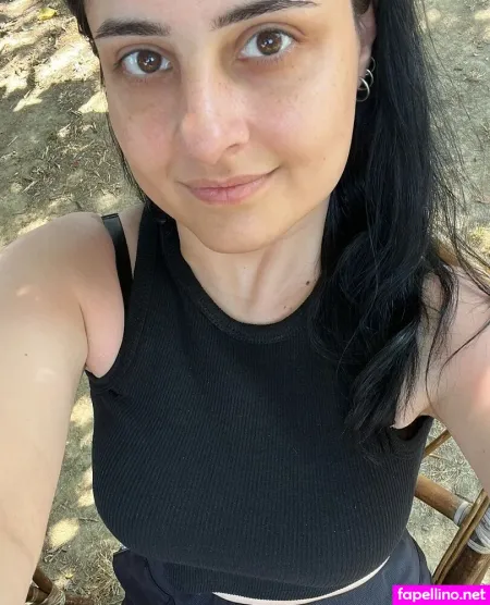 Ecehelentezcan OnlyFans Thumbnail #zVWKFrunk7