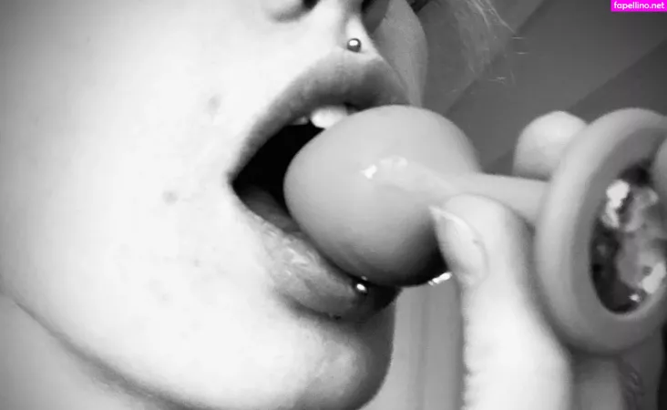 Echo Voxx OnlyFans Thumbnail #rgbaB2NVCe