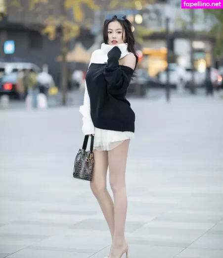 Echo Yue OnlyFans Thumbnail #8C8TDWVyEg