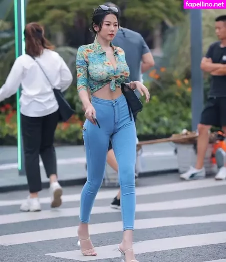 Echo Yue OnlyFans Thumbnail #Q3yWFUsOFX