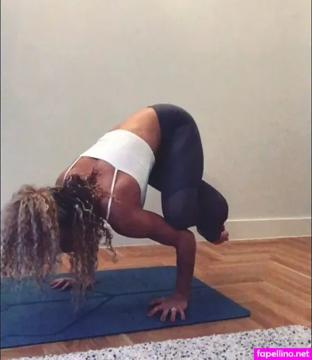 Echolikesyoga 1 OnlyFans Thumbnail #BqPc4o4Pdh
