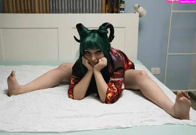 Edelphiniumfree OnlyFans Thumbnail #lIugTd7ybv