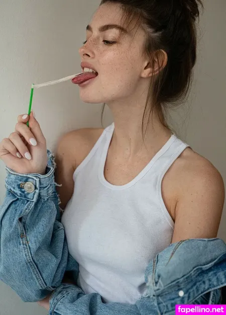 Eden Polani OnlyFans Thumbnail #EZy2Ra2o8R