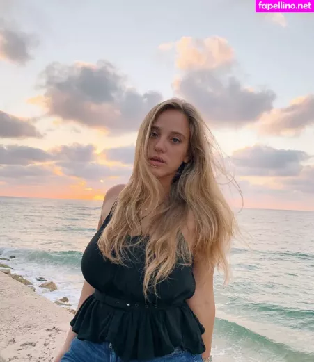 Eden Sisson OnlyFans Thumbnail #RmiTq9OaNA