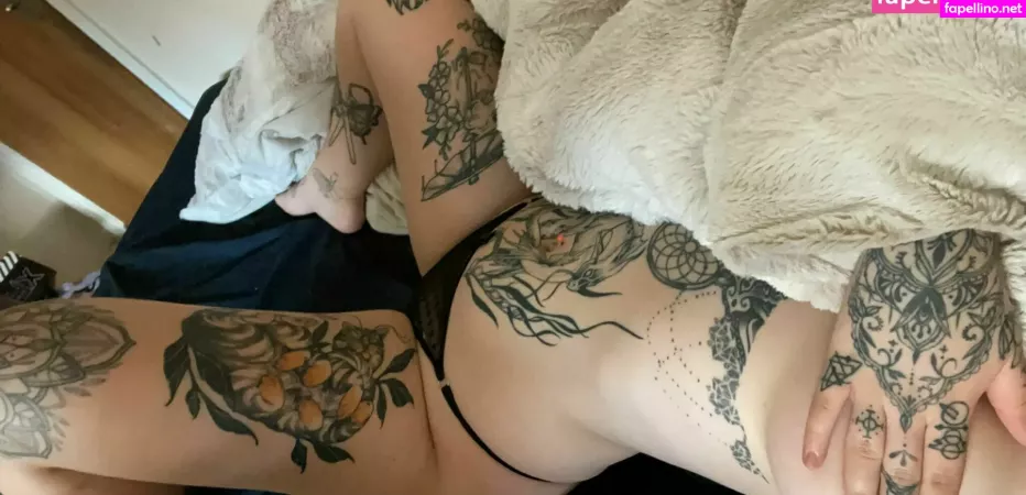 Edenivyxo OnlyFans Thumbnail #DjWrJNpTM7