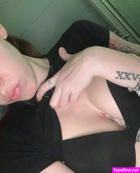 Edennjoyyx OnlyFans Thumbnail #xRRt2f3iZ2