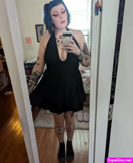 Edgychubby1 OnlyFans Thumbnail #2uURYaf18h