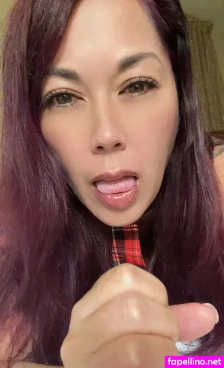 Edibleeden52 OnlyFans Thumbnail #H2Abu0AOKM