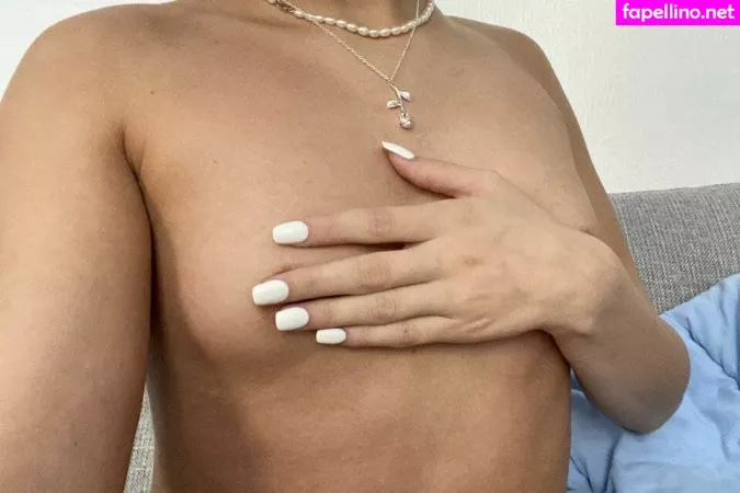 Edith Dahl OnlyFans Thumbnail #2duo9NYli6