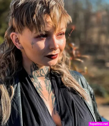 Edith Stehfest OnlyFans Thumbnail #O0yRn8oibv