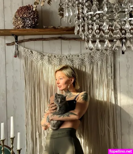 Edith Stehfest OnlyFans Thumbnail #QDrnlVeDub