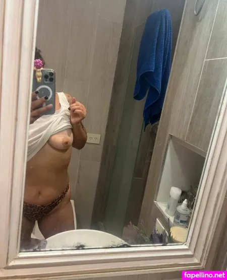Edna22 OnlyFans Thumbnail #qigouFfXGz