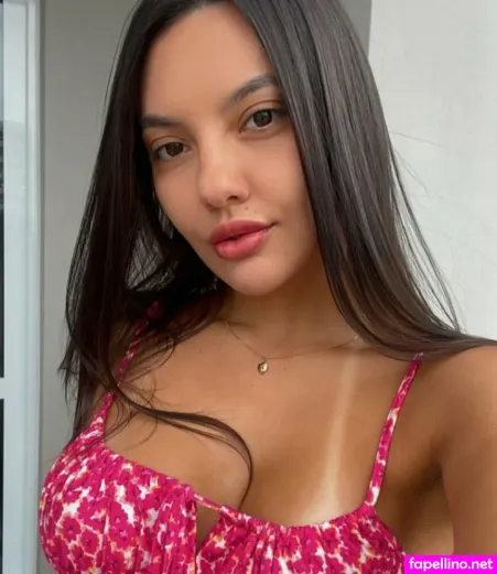 Eduarda Demetrio OnlyFans Thumbnail #LsoBj3suxy