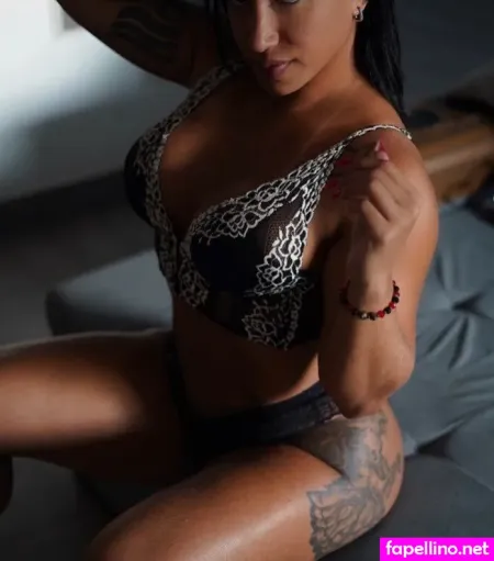 Eduarda Santos OnlyFans Thumbnail #rwdPe5aS3P