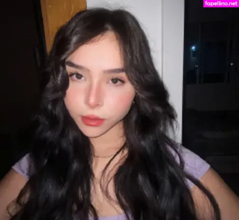 Eduarda Yuni OnlyFans Thumbnail #TnrqJaCudV