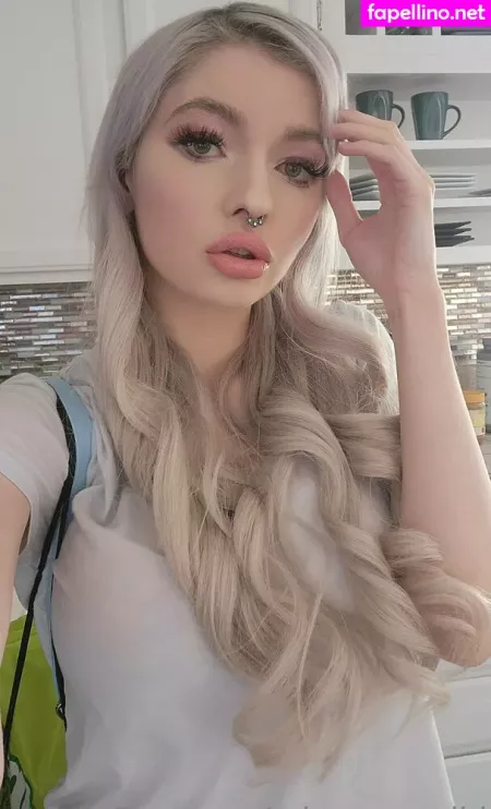 Edynx OnlyFans Thumbnail #KWR6WgK8gf