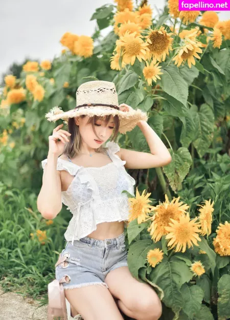 Eeelyeee OnlyFans Thumbnail #62D0J15www