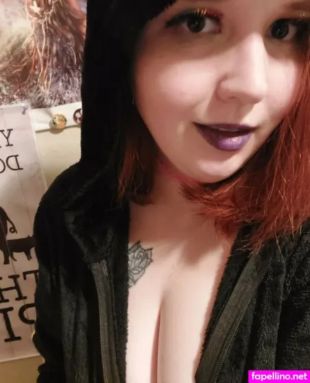 Eeeveeekitten OnlyFans Thumbnail #3yd7r8DnEo