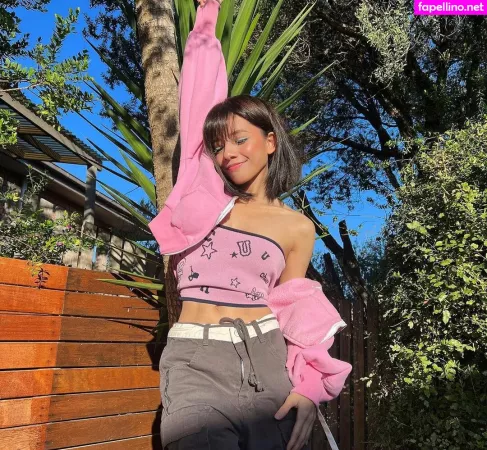 Eeeveenara OnlyFans Thumbnail #BiTMUPhu6x