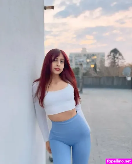 Eelizabeeth OnlyFans Thumbnail #CVQUeOuVQa