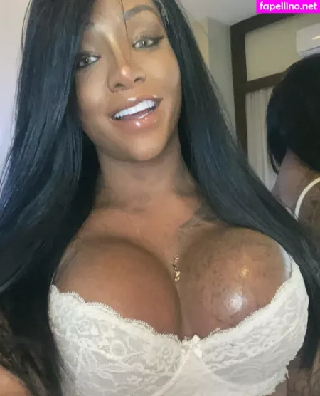 Eeubacelar OnlyFans Thumbnail #mHZcQk63Je