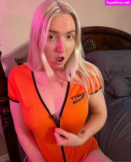 Eevee Bee OnlyFans Thumbnail #aCJt4N823v