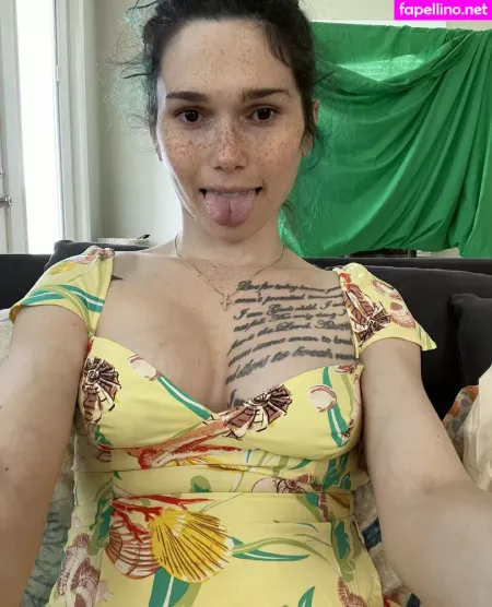 Eeveebeevip OnlyFans Thumbnail #yC5W5YfpFz