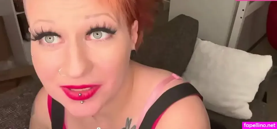 Eevi Petite OnlyFans Thumbnail #y3fNwLyeaJ