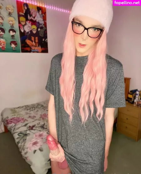 Eevie Chan OnlyFans Thumbnail #C4rhImHCx9