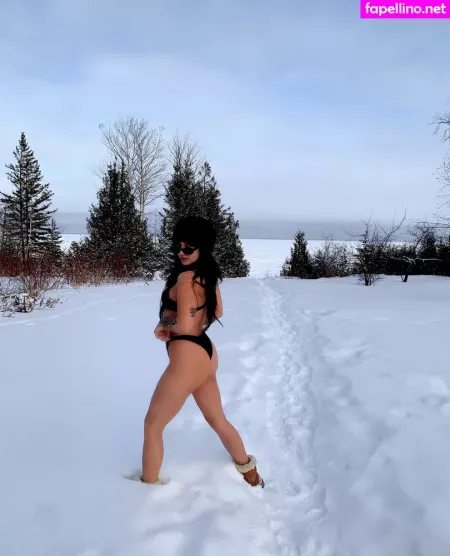 Eevie Moon OnlyFans Thumbnail #M8qKanNBQD