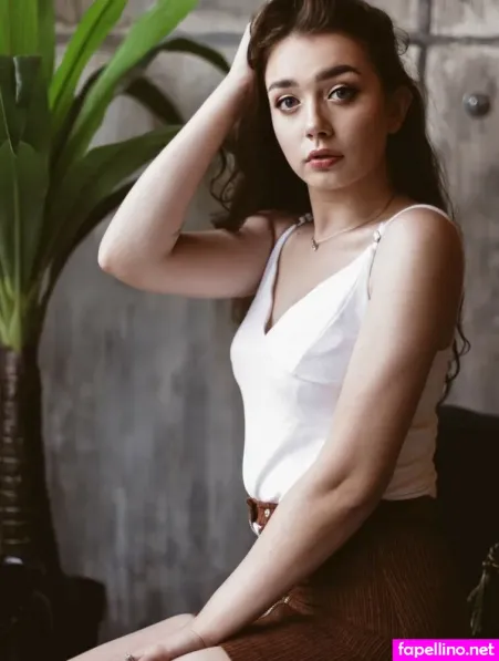 Effie Balconii OnlyFans Thumbnail #Pm3zfDkYiE