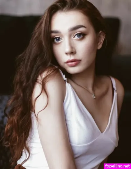 Effie Balconii OnlyFans Thumbnail #u7OX7IuvUJ