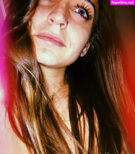 Effiesworld OnlyFans Thumbnail #TEYYzjv9ml