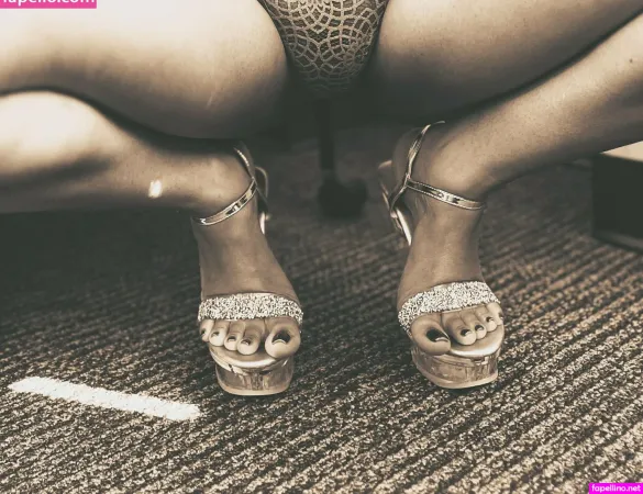 Effthemtoesog OnlyFans Thumbnail #vDZgEiL19T