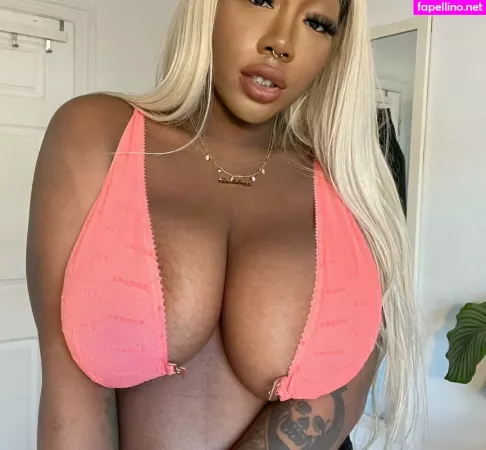 Effy Flame OnlyFans Thumbnail #kKlEus990R