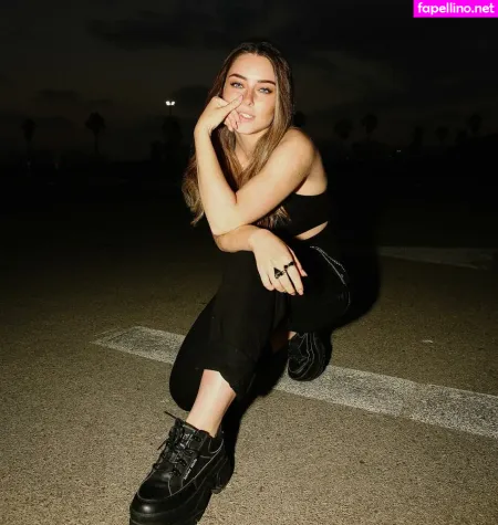 Effy Palarya OnlyFans Thumbnail #1rvspscY5a