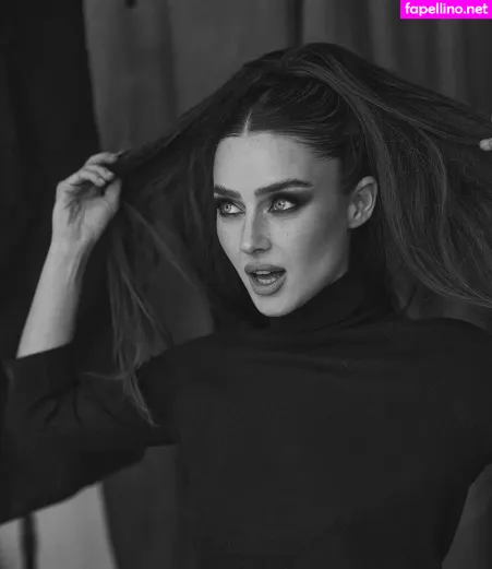 Effy Palarya OnlyFans Thumbnail #3aooAMd4J0