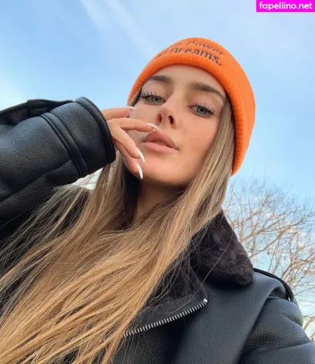 Effy Palarya OnlyFans Thumbnail #3uxGMO66Qc