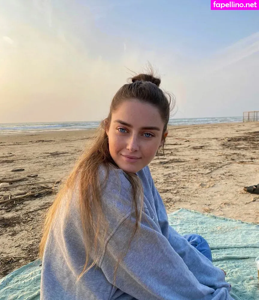 effypalarya, y.uwu1 Nude Leaked OnlyFans Photo #68iOcgl4Cg