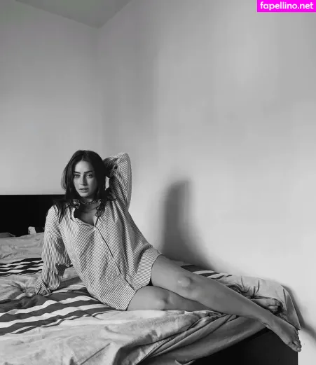 Effy Palarya OnlyFans Thumbnail #9HLAaErMgO