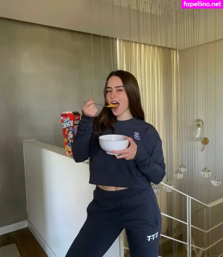 Effy Palarya OnlyFans Thumbnail #9Xpq7MSjtV