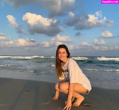 Effy Palarya OnlyFans Thumbnail #FvmNvUp2df