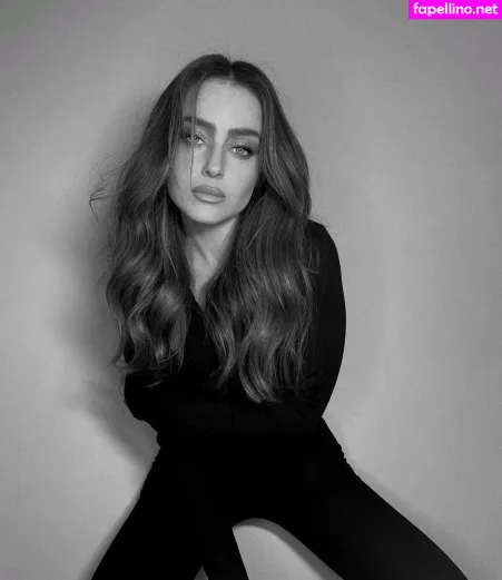 Effy Palarya OnlyFans Thumbnail #VOzSCLgRx3