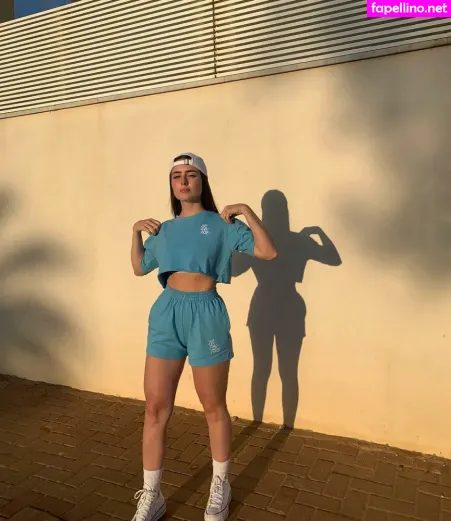 Effy Palarya OnlyFans Thumbnail #W1KOljm8Dk