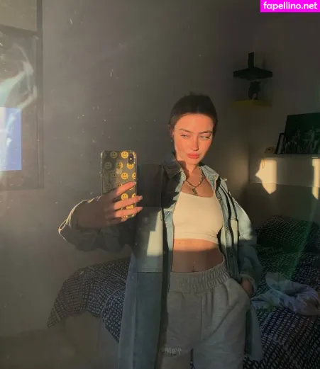 Effy Palarya OnlyFans Thumbnail #WbRM4Ikb09