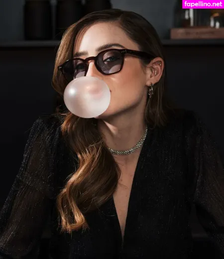 Effy Palarya OnlyFans Thumbnail #Zekaia5iEG