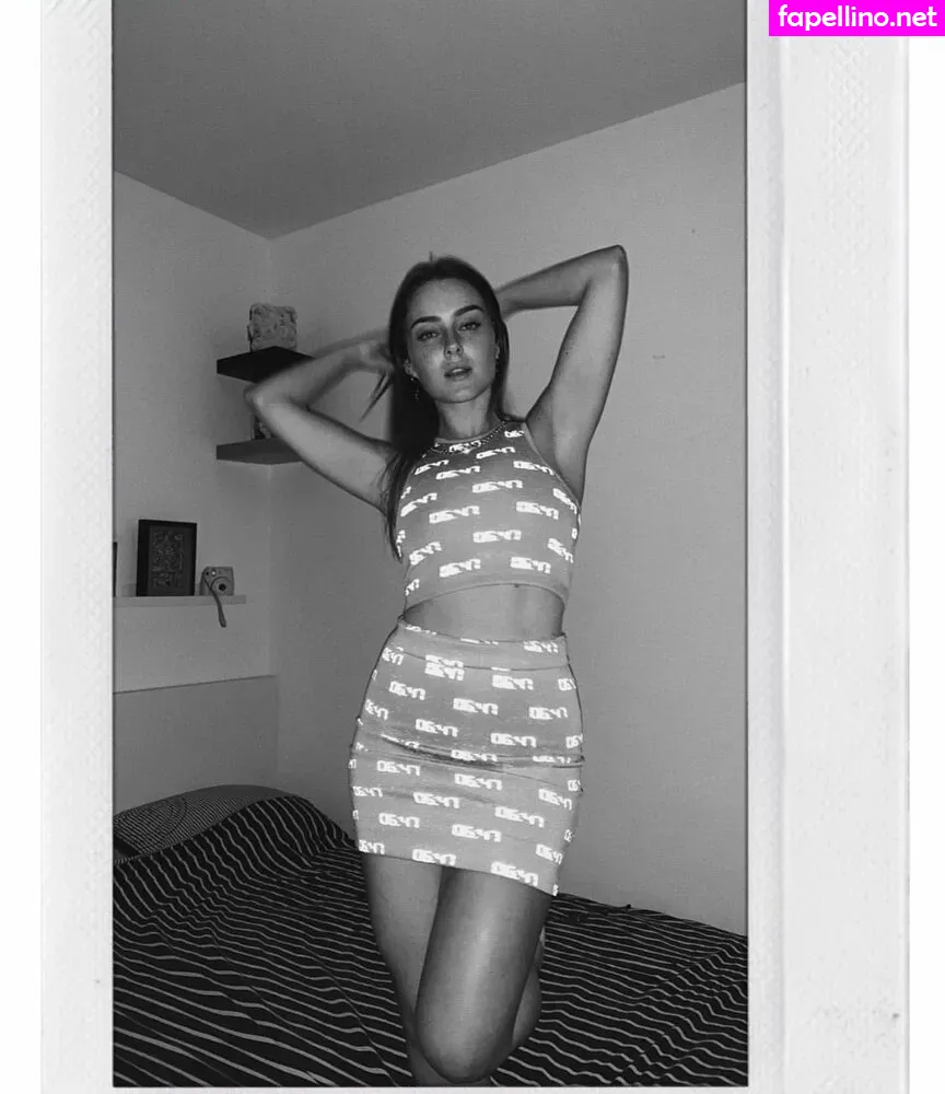 effypalarya, y.uwu1 Nude Leaked OnlyFans Photo #cnAPxV3YoW