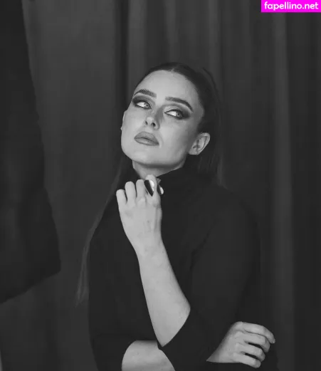 Effy Palarya OnlyFans Thumbnail #mKYcNS7uvD